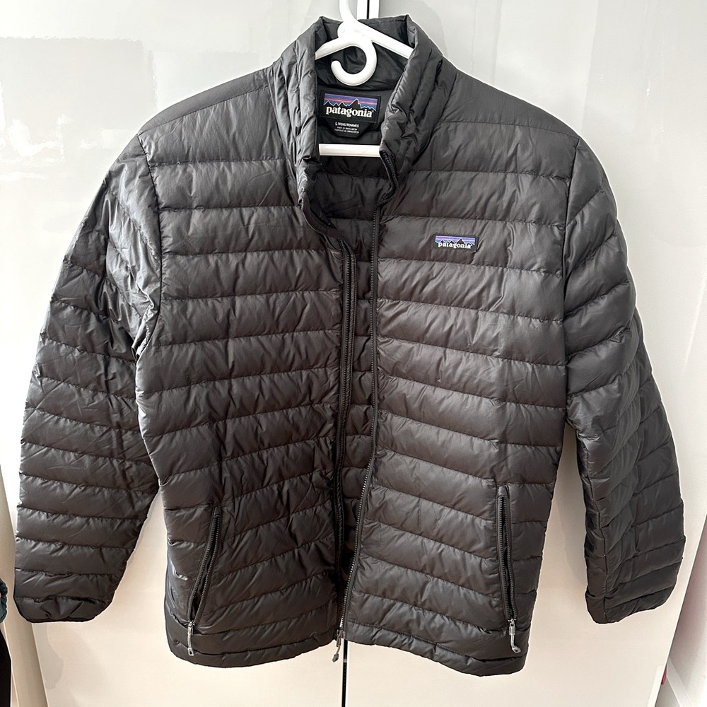 Patagonia men’s puffy size L